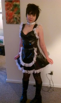 Tall babe Shalina Divine